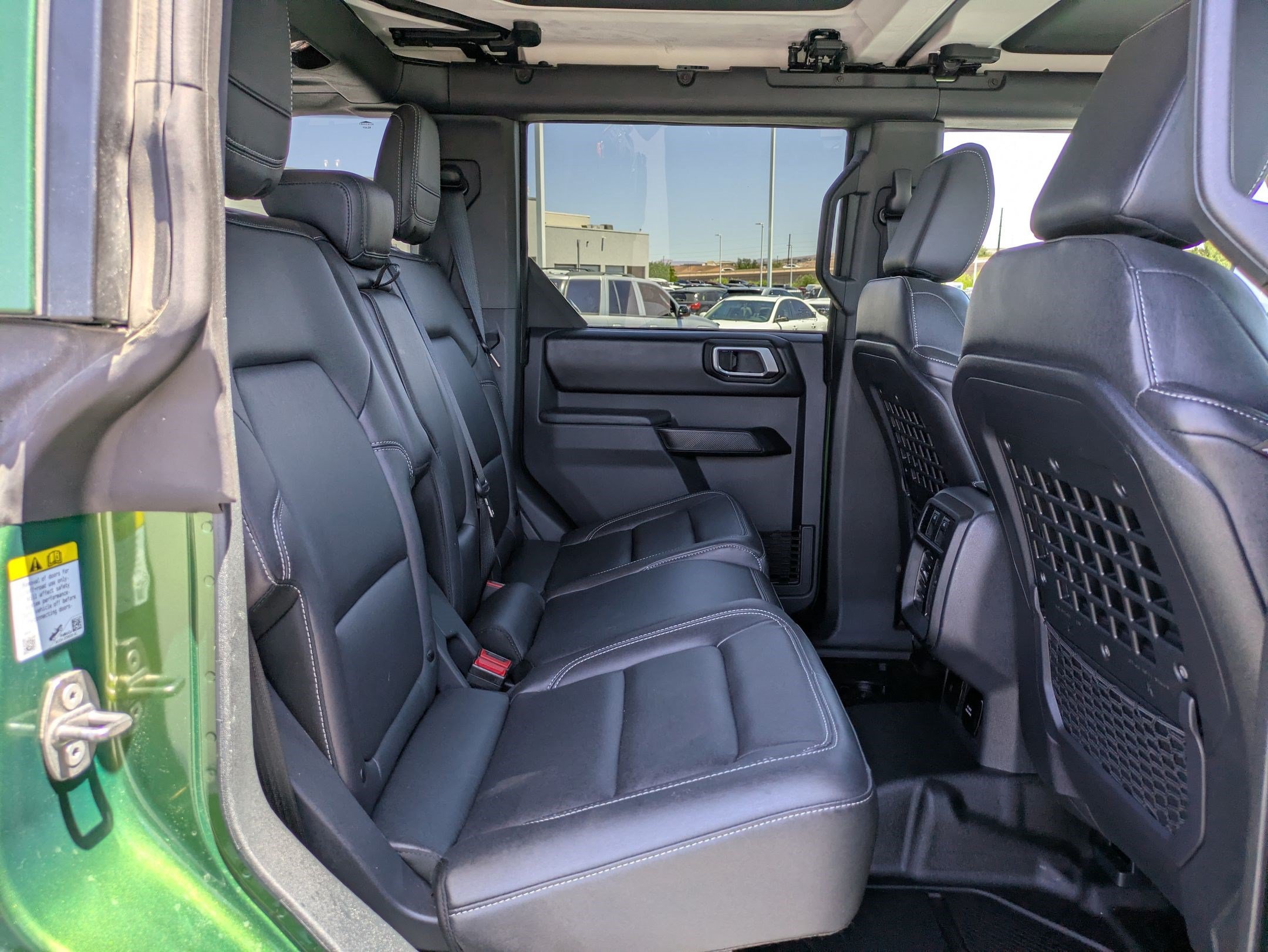 Certified 2025 Ford Bronco Badlands AWD/4WD image 31