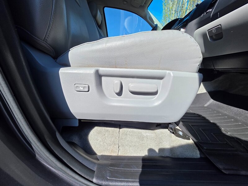 Used 2011 Toyota Sequoia Platinum AWD/4WD image 56