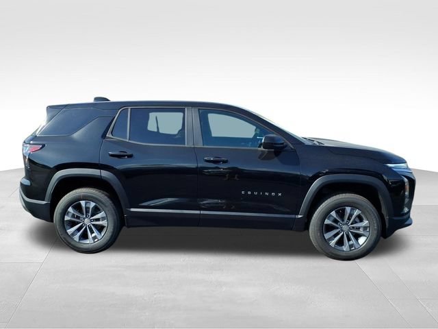 New 2027 Chevrolet Equinox LT FWD image 2