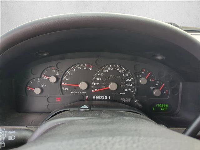 Used 2003 Ford Explorer XLT image 10