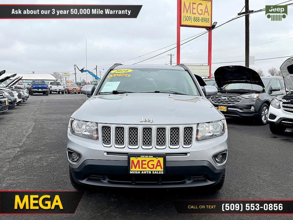 Used 2016 Jeep Compass High Altitude image 4