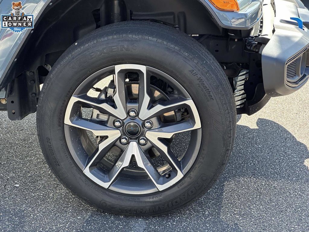 Used 2024 Jeep Wrangler Unlimited w/ Convenience Group AWD/4WD image 7