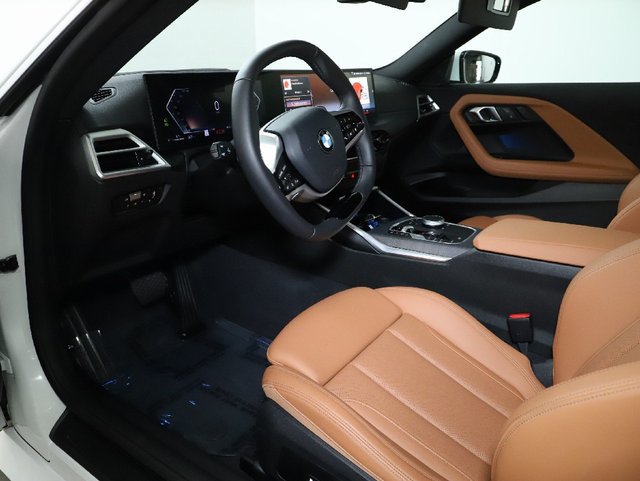 Used 2025 BMW 230i xDrive Coupe w/ Premium Package AWD/4WD image 17