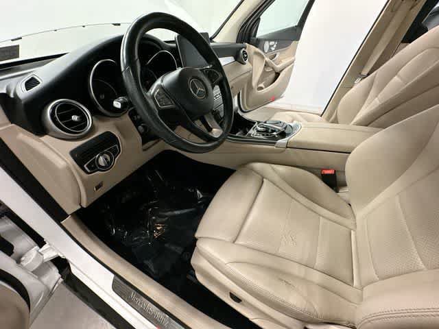 Used 2018 Mercedes-Benz GLC 300 4MATIC image 17
