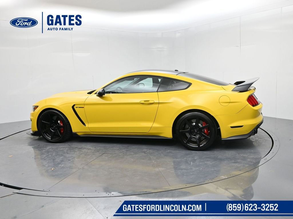 Used 2017 Ford Mustang Shelby GT350R w/ GT350R Equipment Group 920A image 5