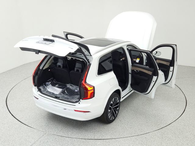 New 2025 Volvo XC90 T8 Plus w/ Protection Package Premier image 16