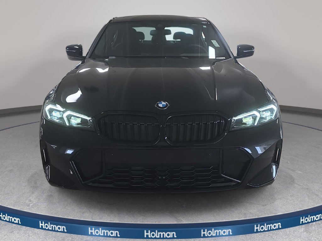 Used 2026 BMW 330i Sedan w/ M Sport Package RWD image 2