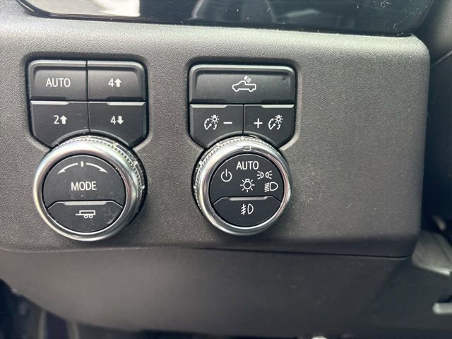 Used 2022 GMC Sierra 1500 Elevation image 11