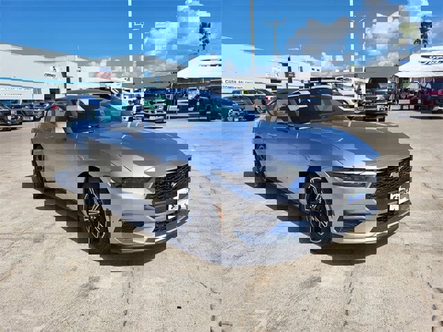 New 2025 Ford Mustang Premium image 9