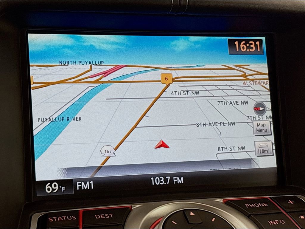 Used 2010 Nissan 370Z Touring w/ Sport Pkg image 16