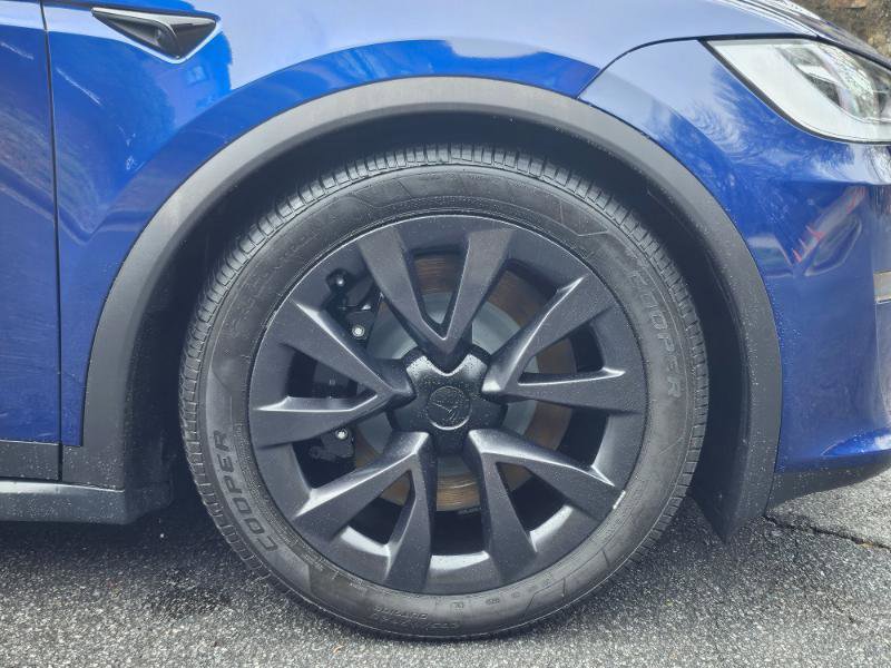 Used 2023 Tesla Model X AWD image 17