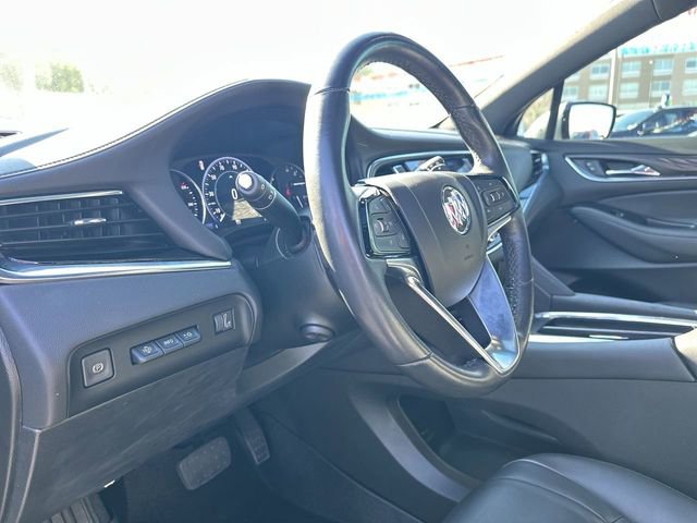 Certified 2023 Buick Enclave Avenir w/ Avenir Technology Package image 10