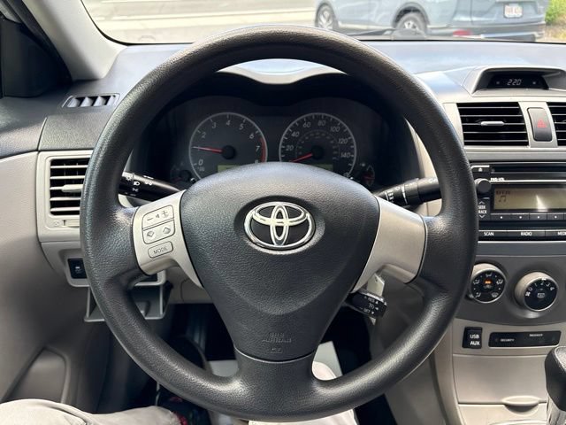 Used 2012 Toyota Corolla LE FWD image 18