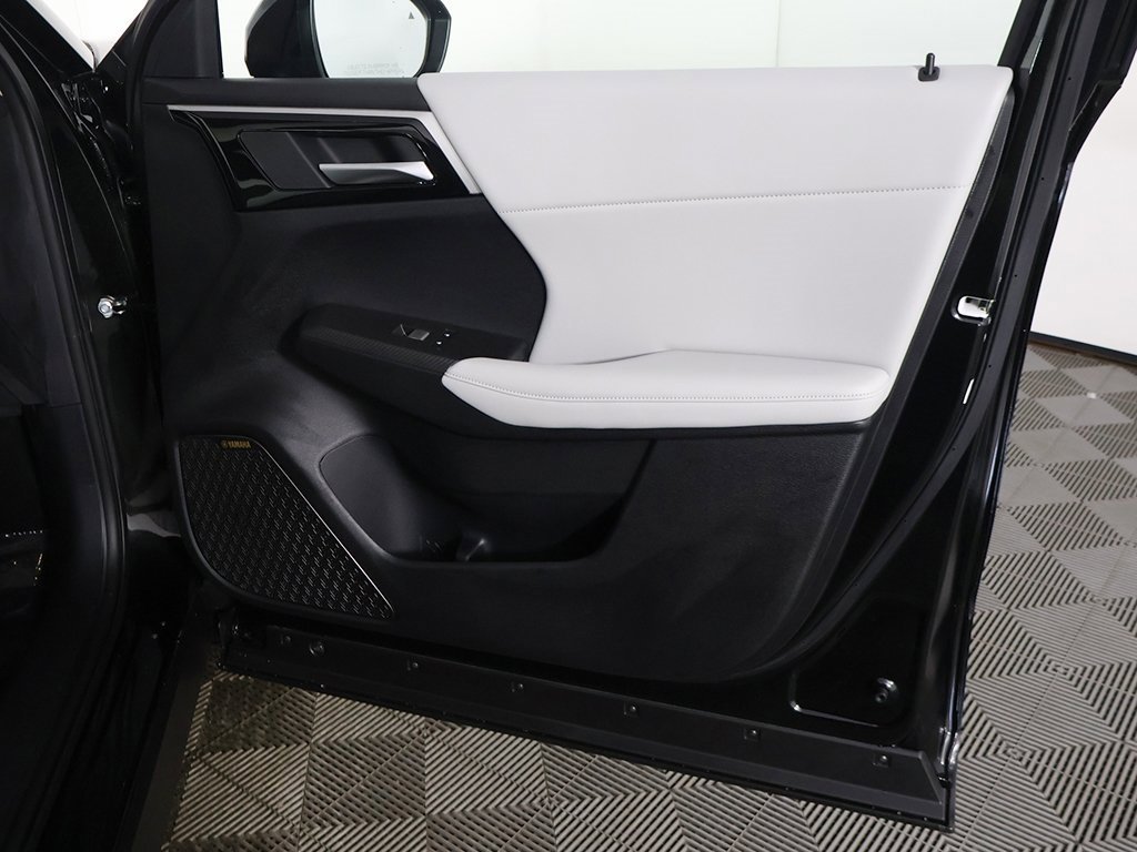 New 2026 Mitsubishi Outlander SE image 27