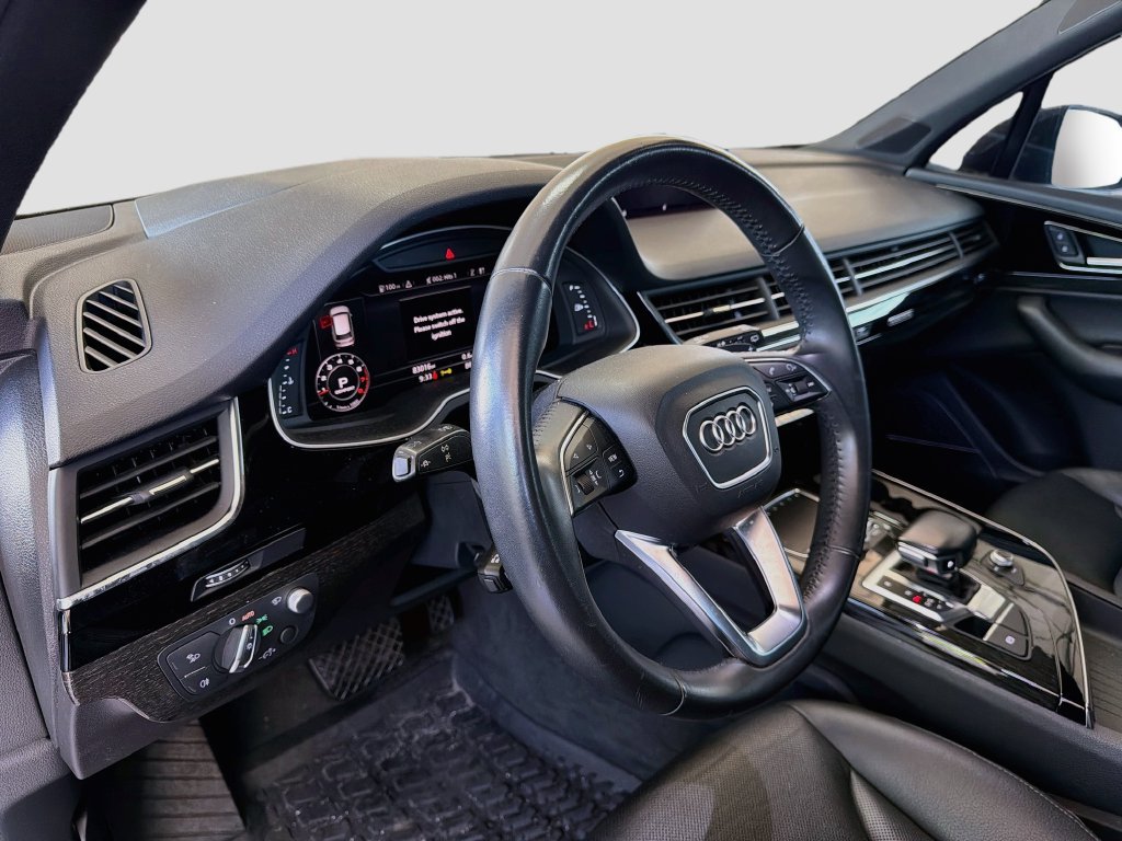 Used 2019 Audi Q7 3.0T Prestige w/ Prestige Package AWD/4WD image 9