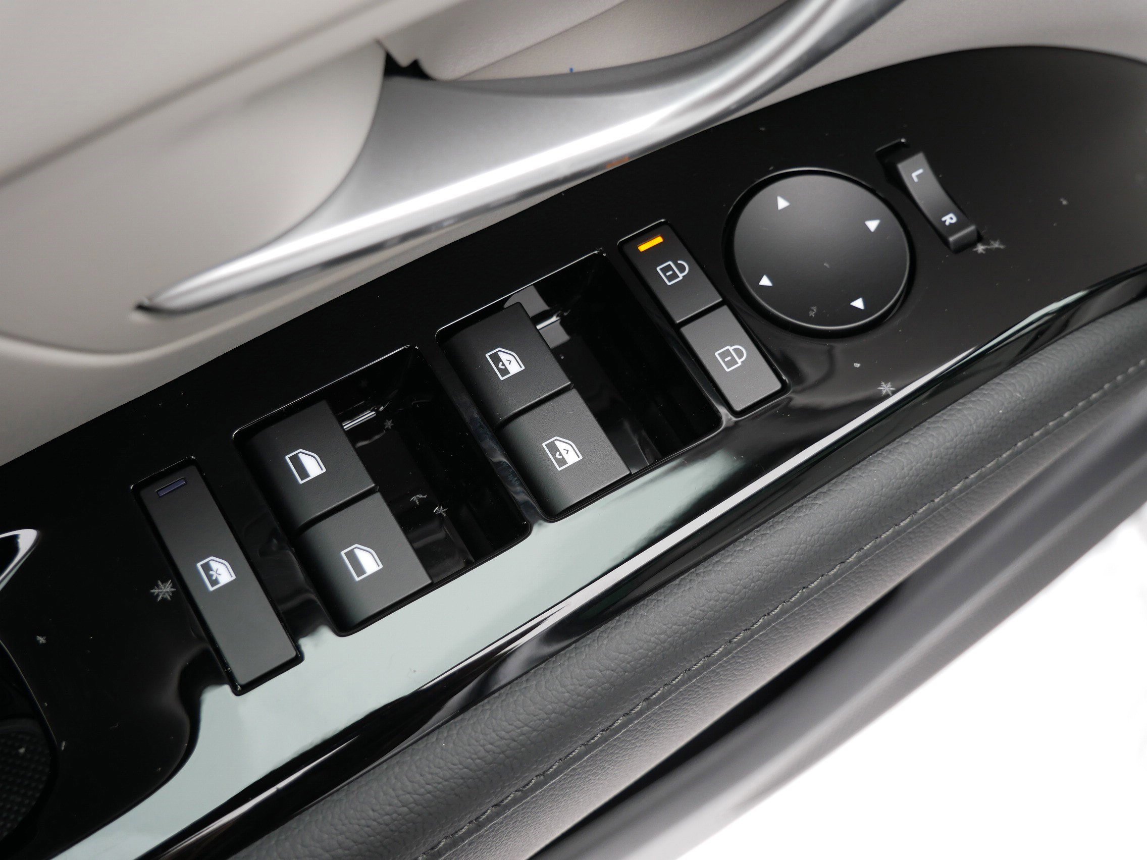 New 2026 Hyundai Tucson Limited image 12