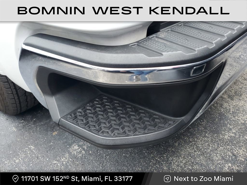 Used 2023 GMC Sierra 1500 Pro w/ Convenience Package image 8