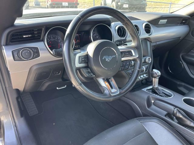 Used 2019 Ford Mustang Premium image 17