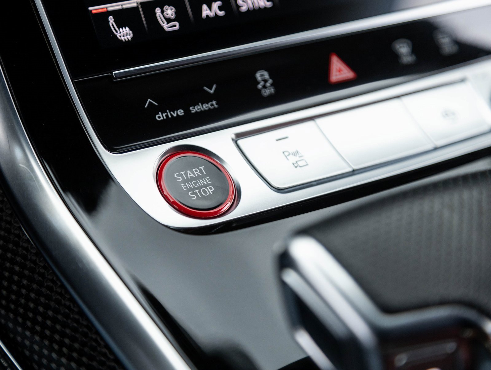 Used 2022 Audi SQ8 Prestige w/ Prestige Package image 26