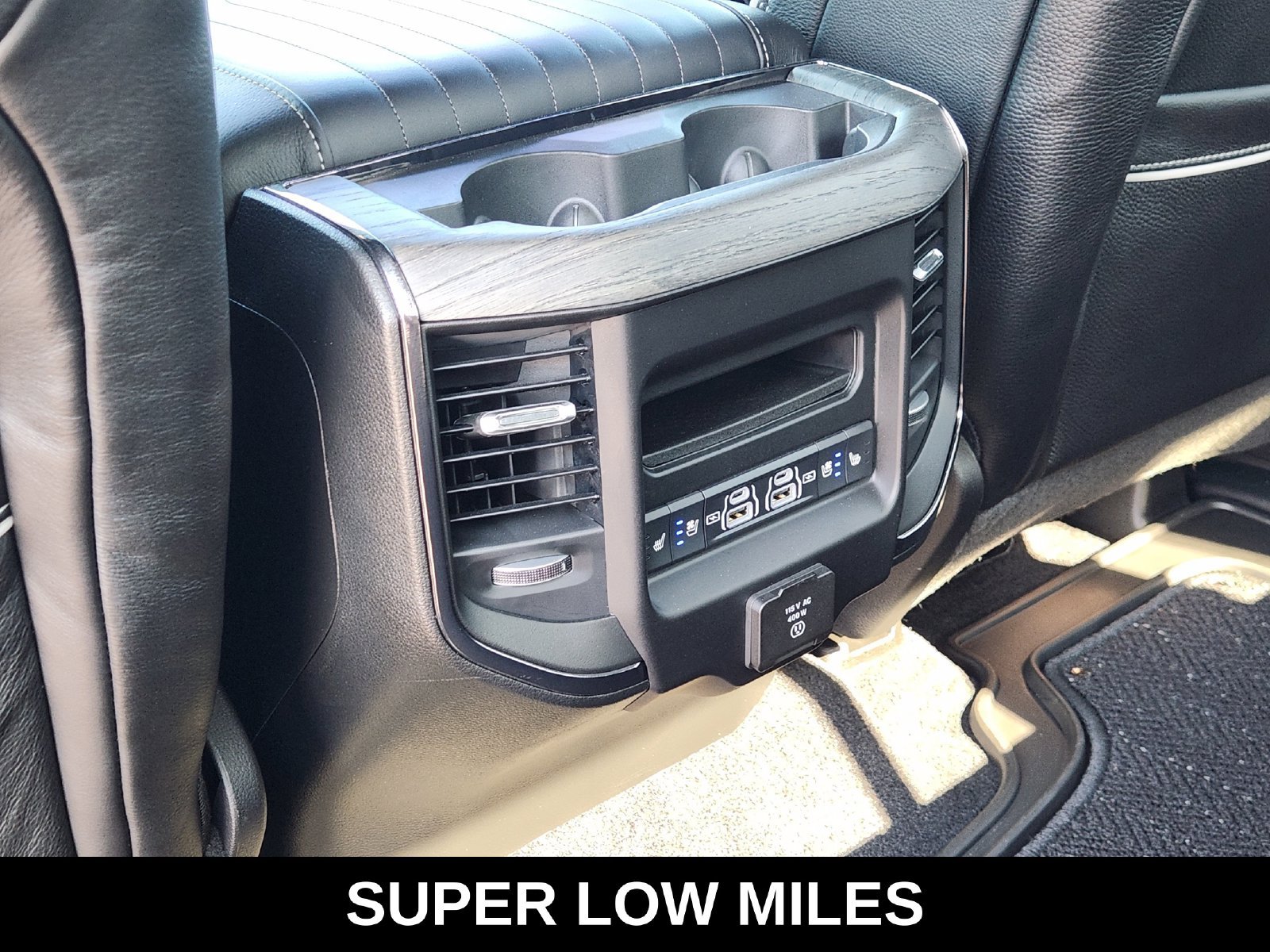 Used 2025 RAM 1500 Limited w/ Body Color Bumper Group AWD/4WD image 37