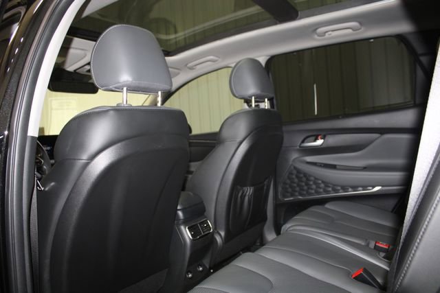 Used 2023 Hyundai Santa Fe SEL w/ Premium Package image 17