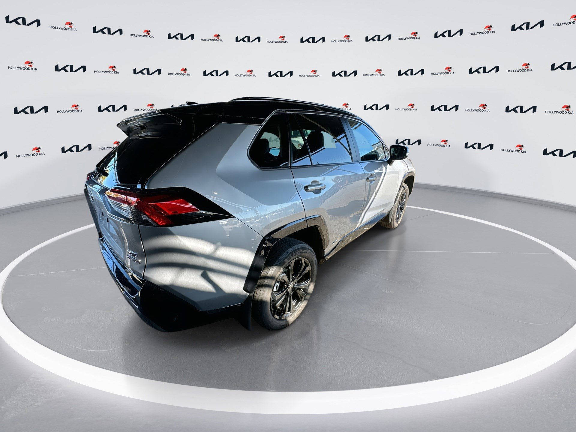 Used 2024 Toyota RAV4 XSE image 8