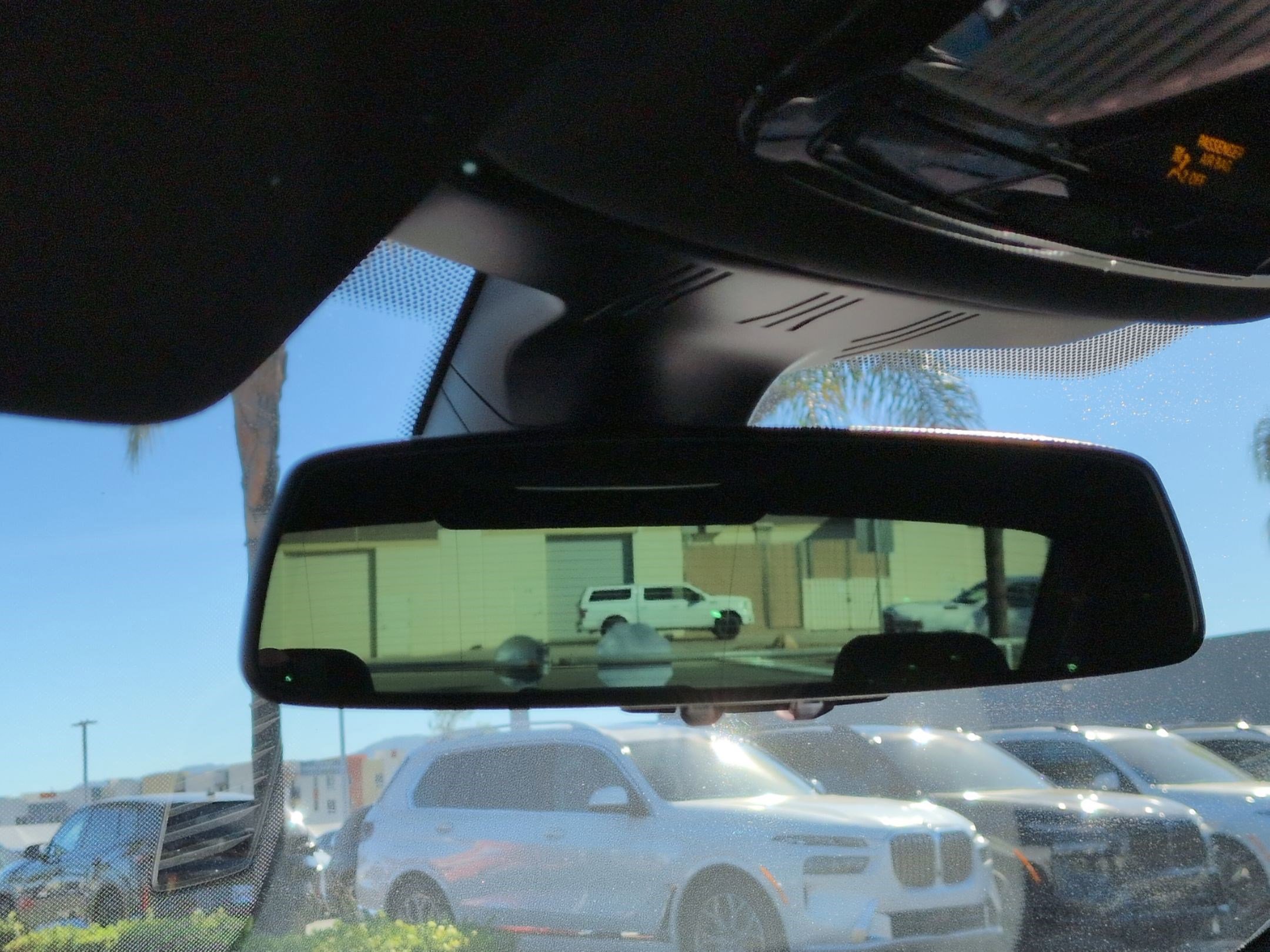 Used 2023 BMW 530i w/ Premium Package image 27