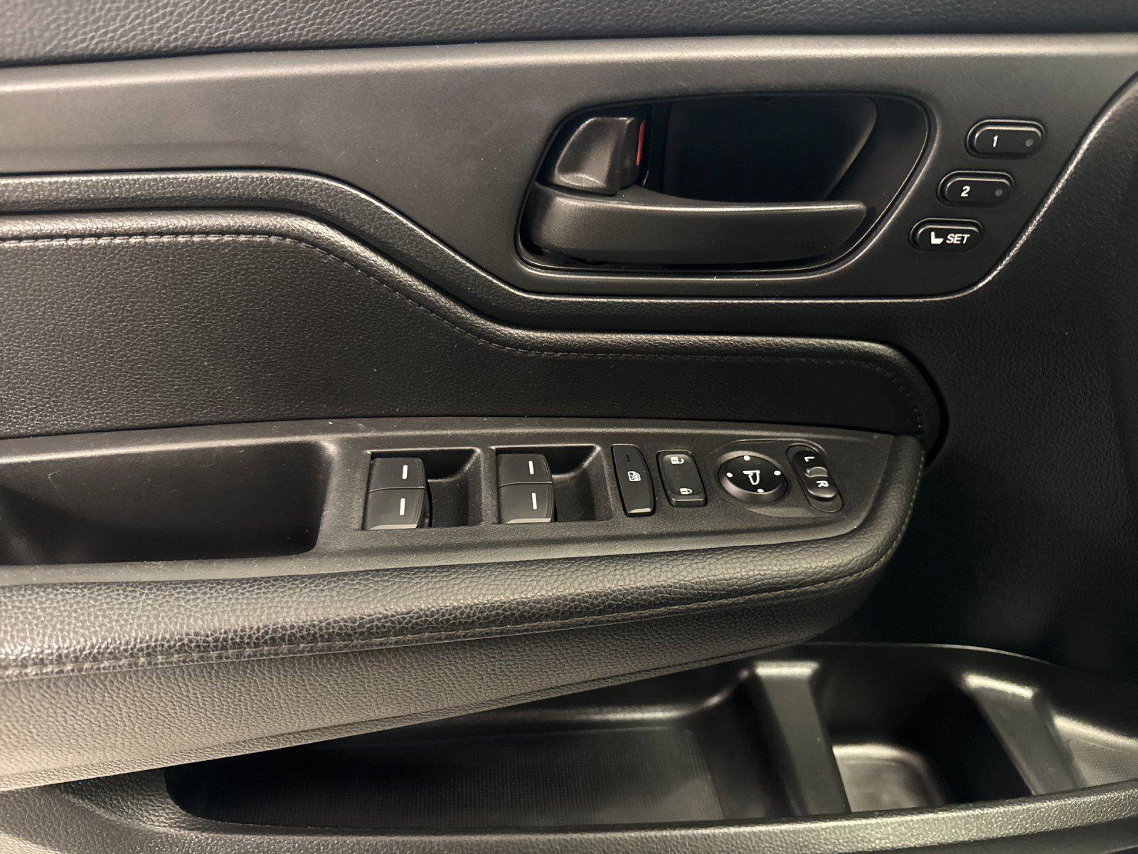 Used 2022 Honda Odyssey EX-L image 10