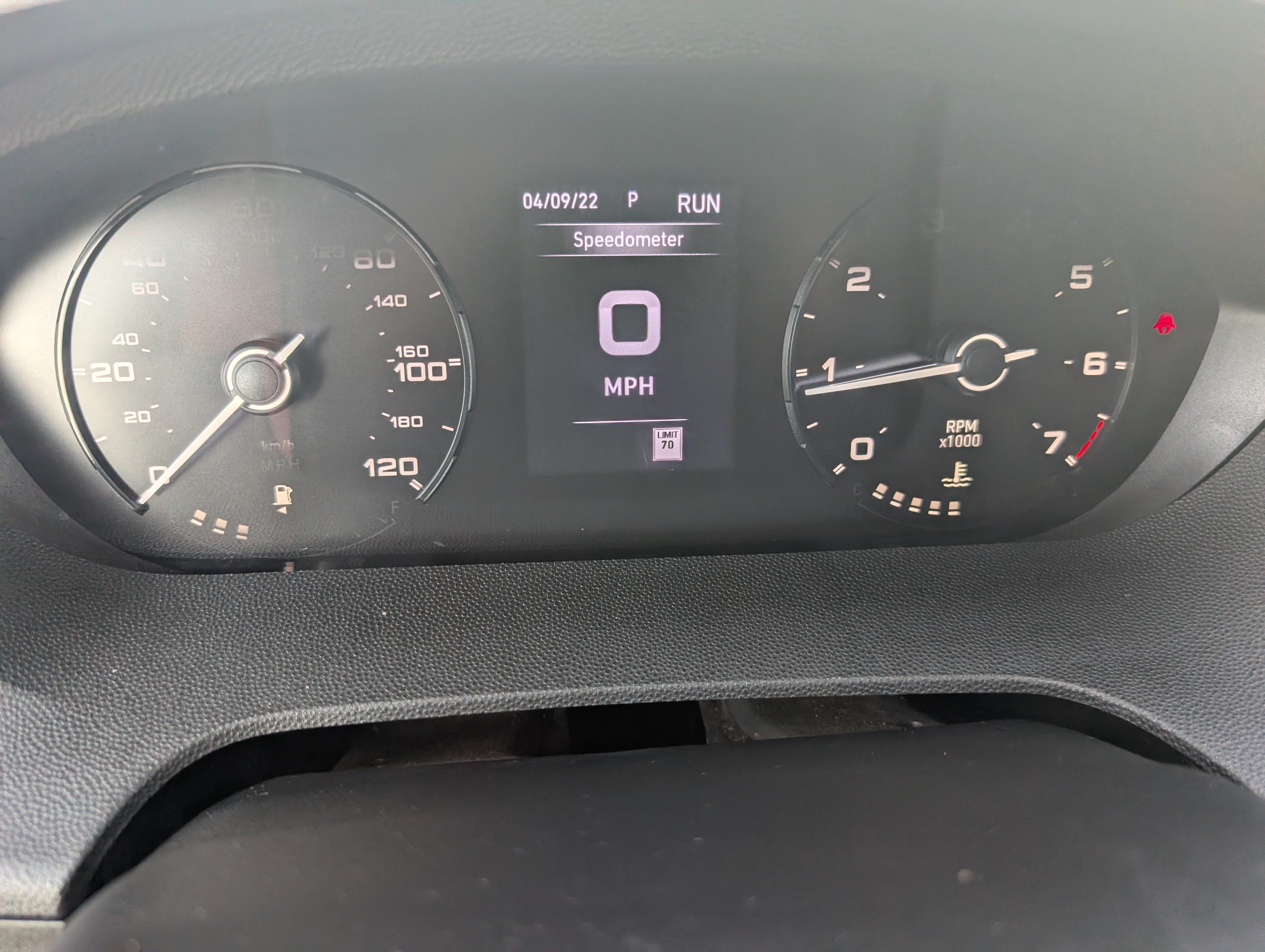 Used 2025 RAM ProMaster 2500 w/ Convenience Group FWD image 16