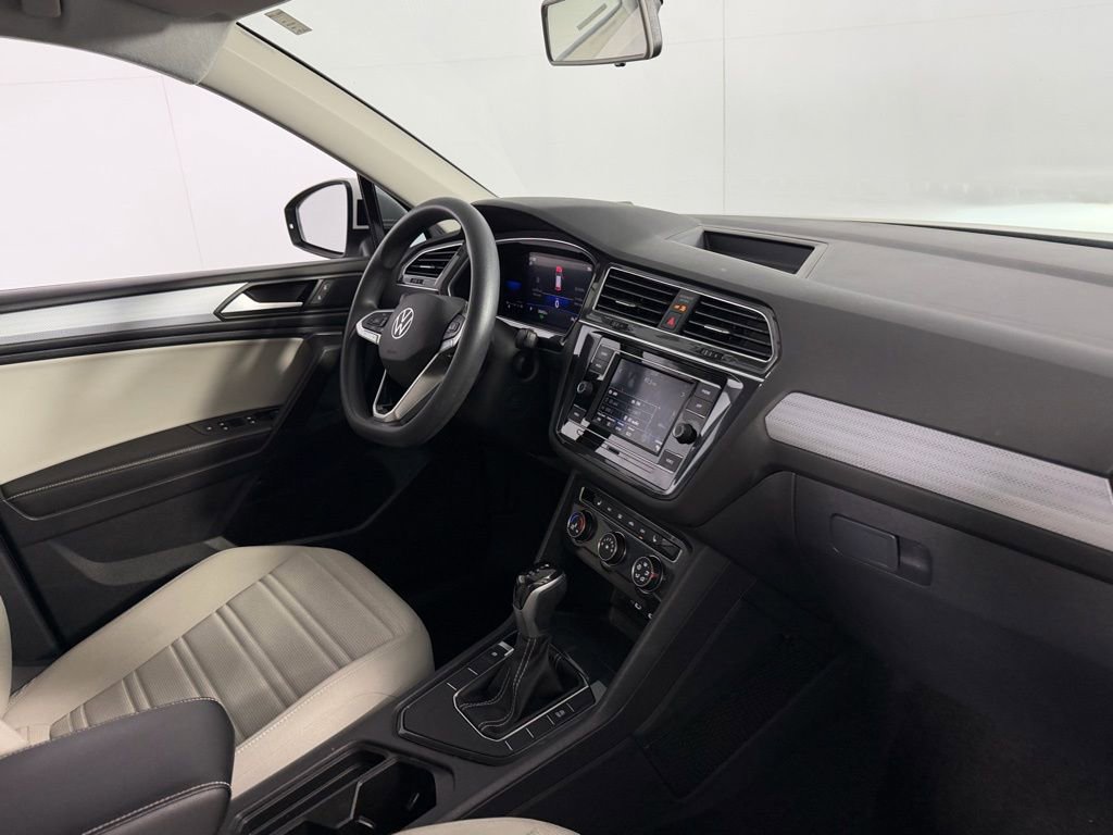 Used 2022 Volkswagen Tiguan S image 29