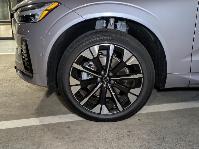 New 2026 Volvo XC60 B5 Plus w/ Climate Package AWD/4WD image 10