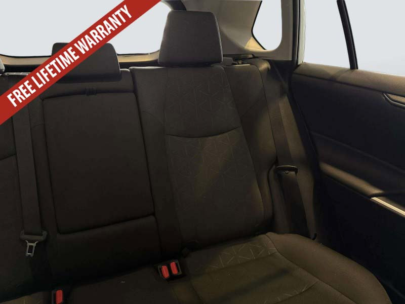 Used 2024 Toyota RAV4 XLE AWD/4WD image 28