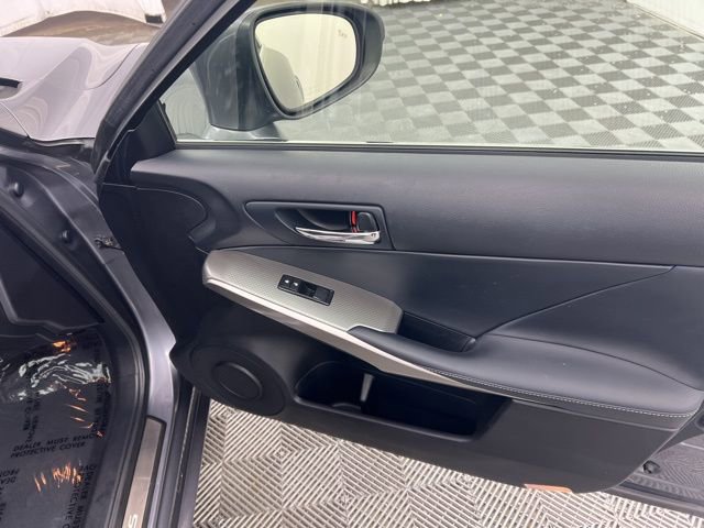 Used 2016 Lexus IS 300 AWD w/ F Sport Package image 19