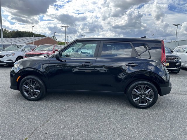 Used 2020 Kia Soul EX image 8