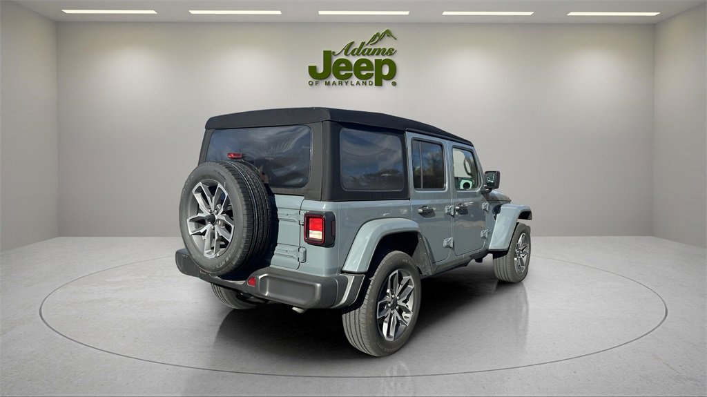 Used 2024 Jeep Wrangler Unlimited w/ Convenience Group image 7