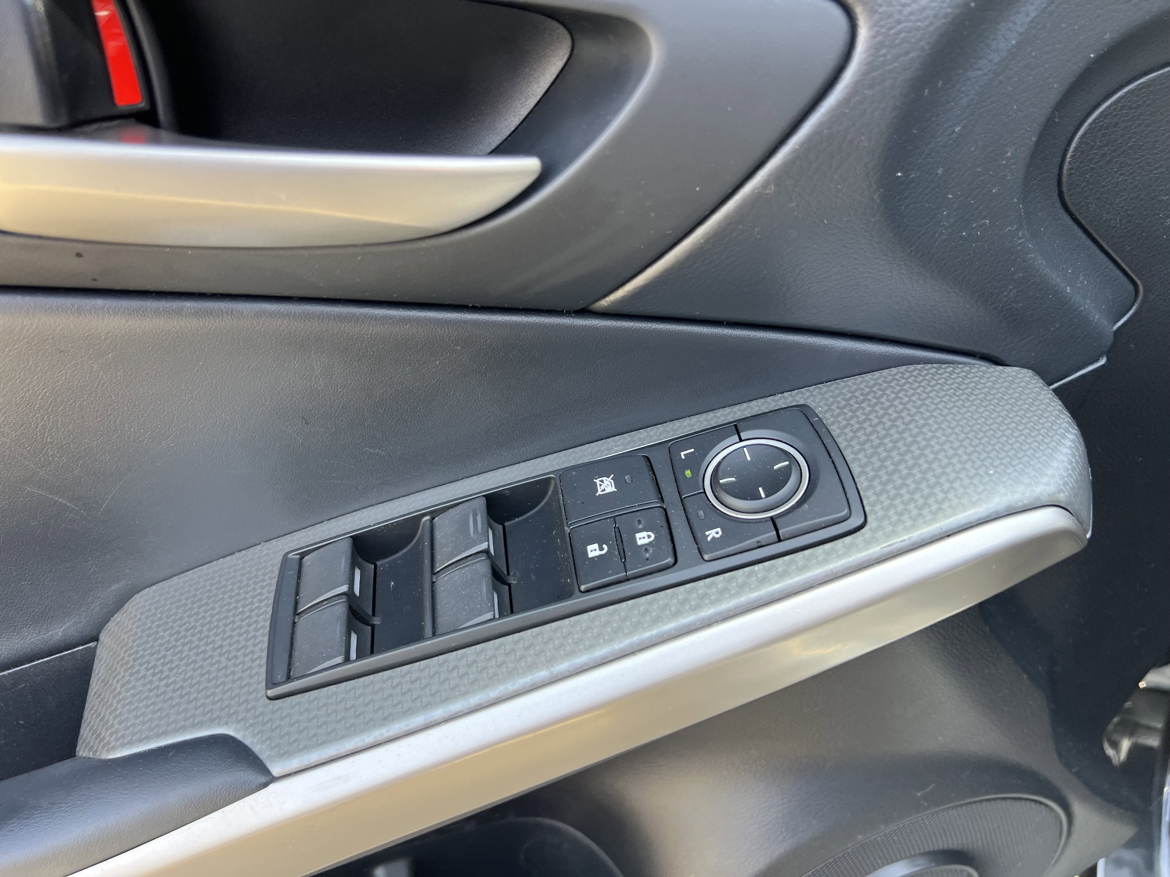 Used 2017 Lexus IS 200t F Sport w/ F Sport Package RWD image 17