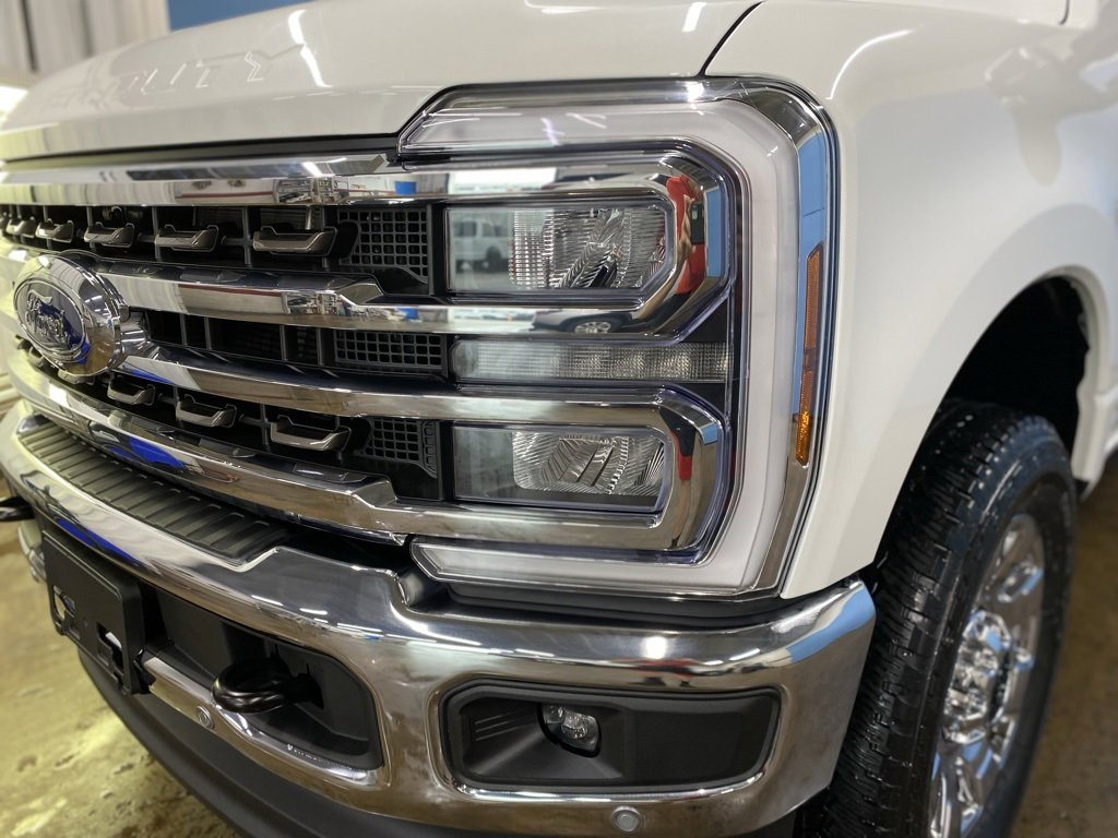 New 2025 Ford F350 King Ranch w/ Chrome Package image 5