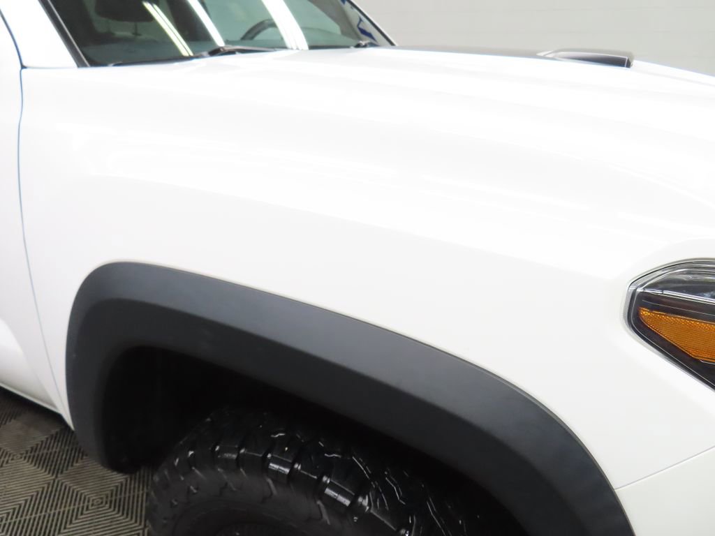 Used 2017 Toyota Tacoma TRD Pro image 24