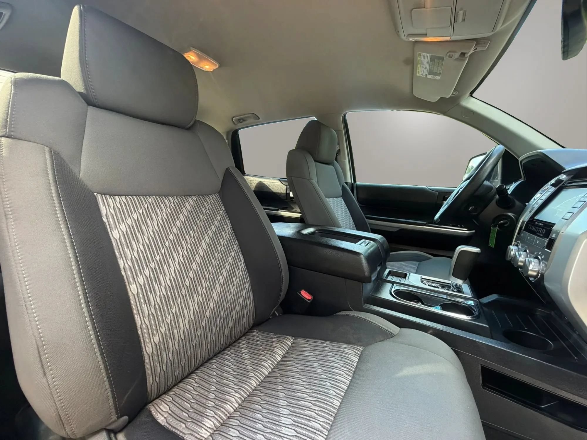 Used 2018 Toyota Tundra SR5 w/ SR5 Upgrade Package RWD image 18