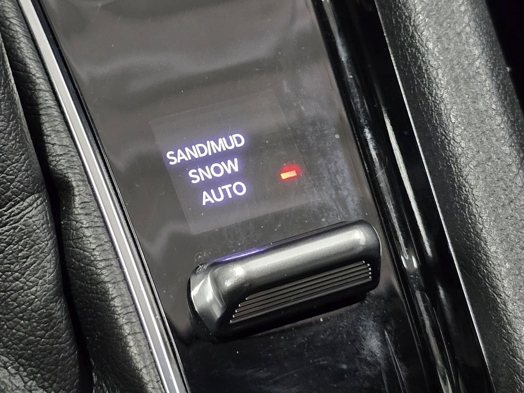 Used 2022 Jeep Compass Limited AWD/4WD image 7
