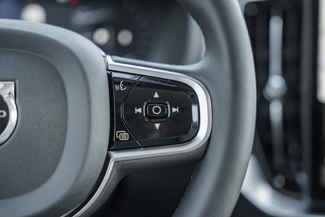 New 2026 Volvo XC90 B6 Ultra w/ Lounge Package image 25