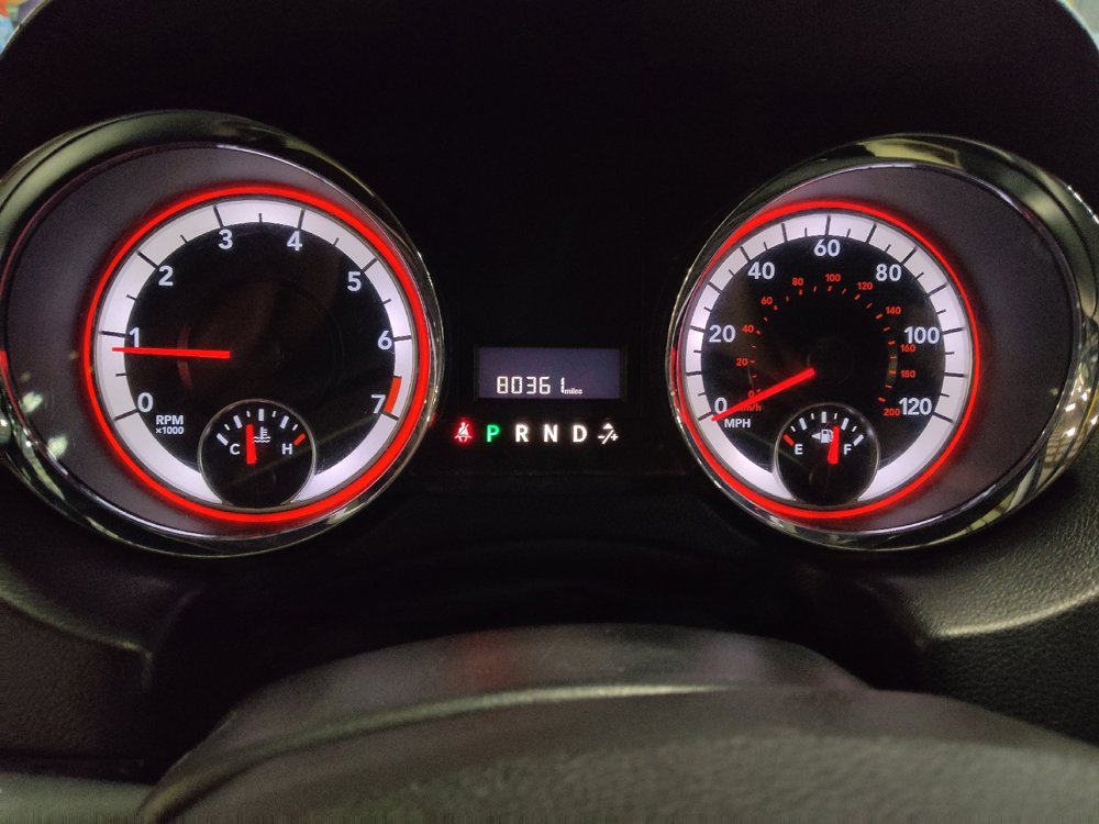Used 2020 Dodge Grand Caravan SE image 23