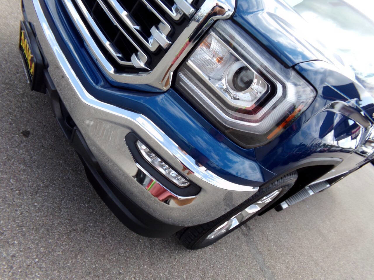 Used 2018 GMC Sierra 1500 SLT w/ SLT Premium Package image 34