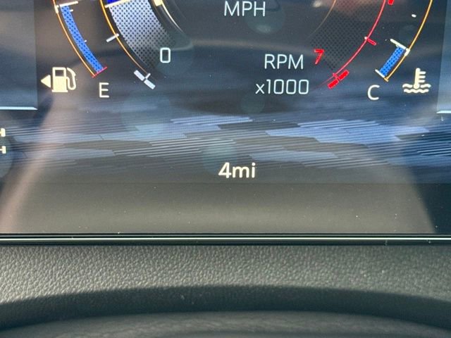 New 2026 Chevrolet Traverse LT image 17