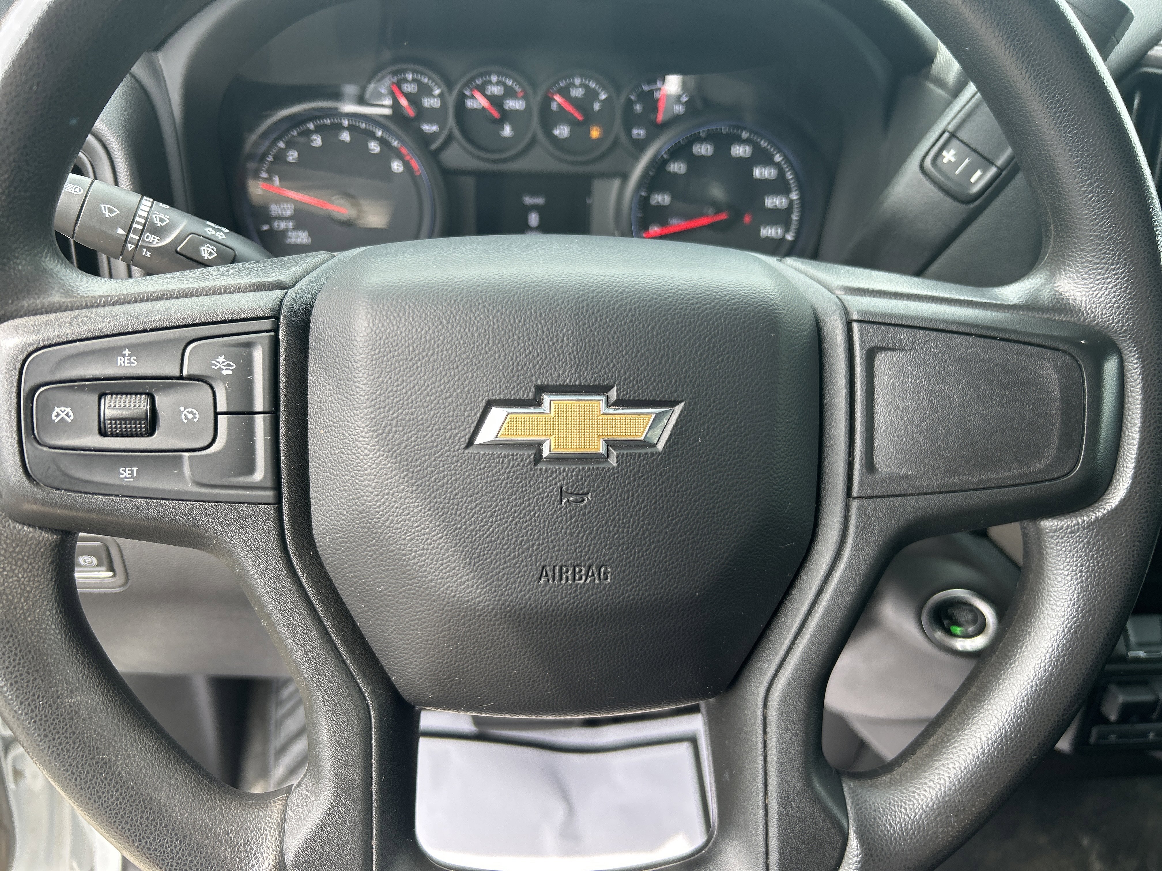 Used 2023 Chevrolet Silverado 1500 Custom AWD/4WD image 17