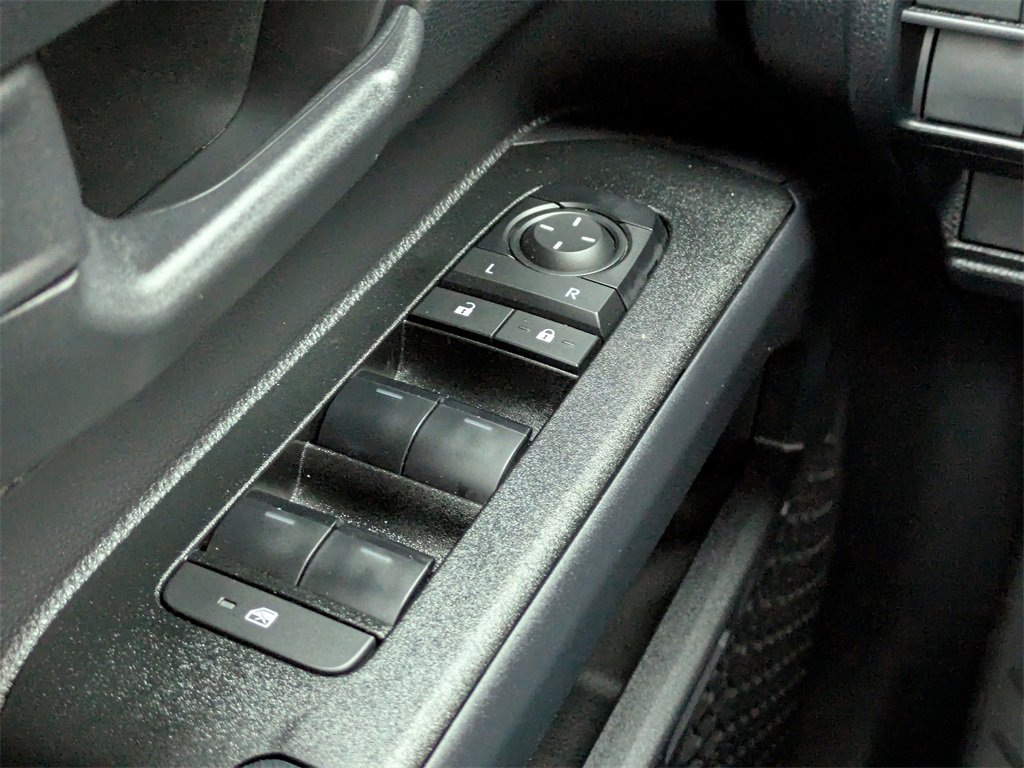 Certified 2025 Toyota 4Runner SR5 image 25