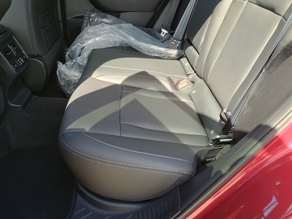 New 2026 Subaru Outback Limited AWD/4WD image 13