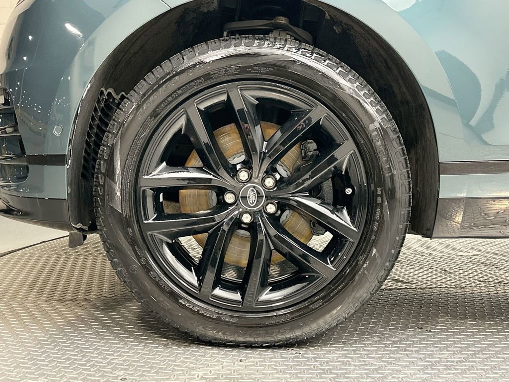 Used 2026 Land Rover Range Rover Velar Dynamic SE image 17