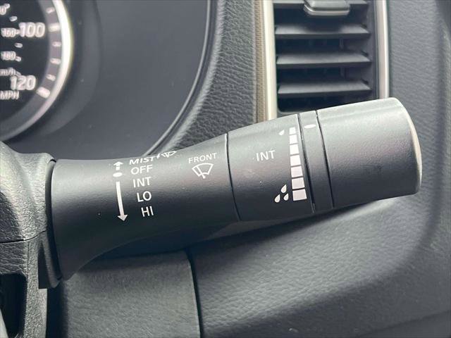 Used 2022 Nissan Frontier SV w/ Technology Package image 25