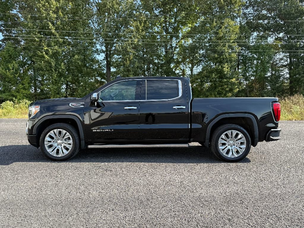 Used 2022 GMC Sierra 1500 Denali w/ Denali Premium Package image 5